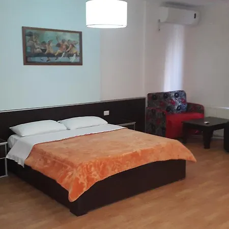 Alpet Hotel