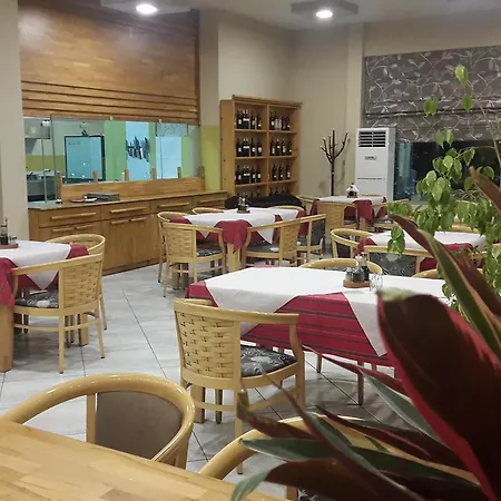 Alpet Hotel Rinas