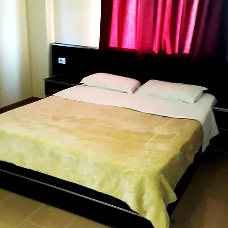 Hotel Alpet 3*