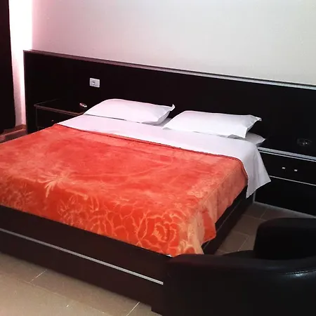 Hotel Alpet